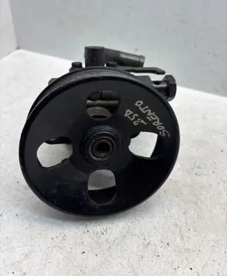 KIA Sorento Power steering pump 