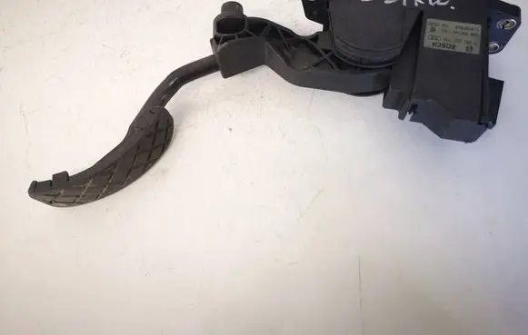 Skoda Octavia Mk1 (1U) Accelerator throttle pedal 0281002346
