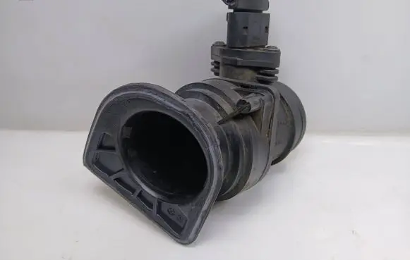 Skoda Octavia Mk1 (1U) Mass air flow meter 0281002757KAS 0281002757