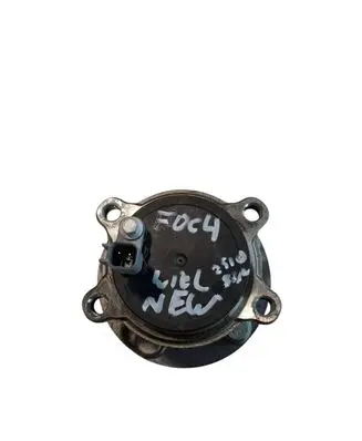 Ford Focus Rear wheel bearing hub JX6C-2C299-C1D
