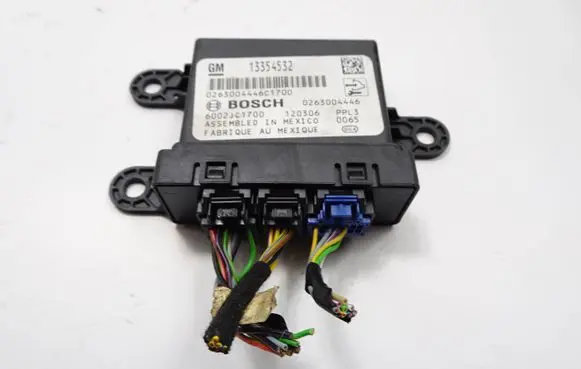 Opel Zafira C Parking PDC control unit/module 13354532 6002JC1700 0263004446