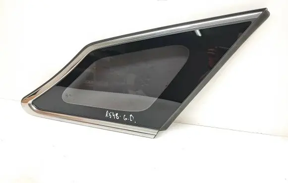 Hyundai i40 Rear side window 43R000083 DOT736AS2M32 T0HPSRSDT32