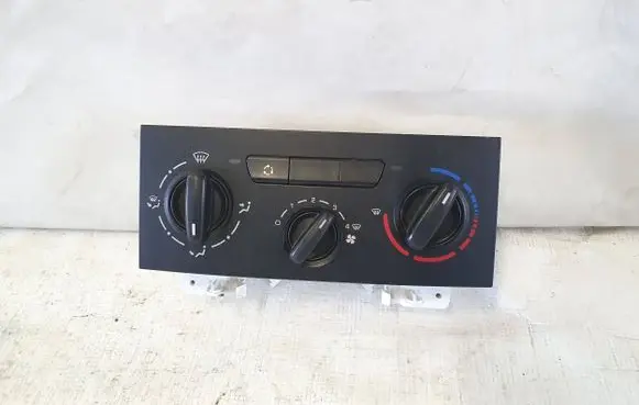 Peugeot Partner Climate control unit 181440100