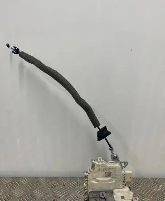 Audi A6 C7 Front door lock 8J1837016F