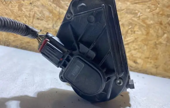 Ford Focus Throttle valve 2S6UGA 2101091 1800312L