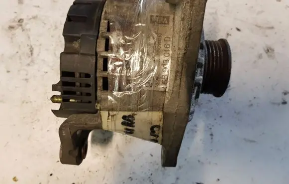 Audi A4 S4 B5 8D Generator/alternator 06B903016D