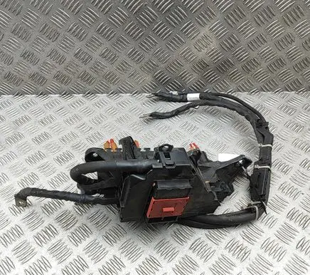 Mercedes-Benz C W205 Current control relay A2055402250 A2054402336