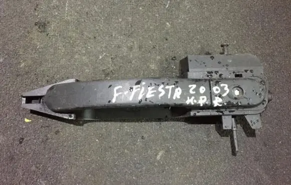 Ford Fiesta Front door exterior handle 2s61a224a37af