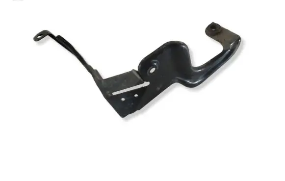 Audi A6 S6 C6 4F Intercooler pipe mounting bracket 4F0145814C