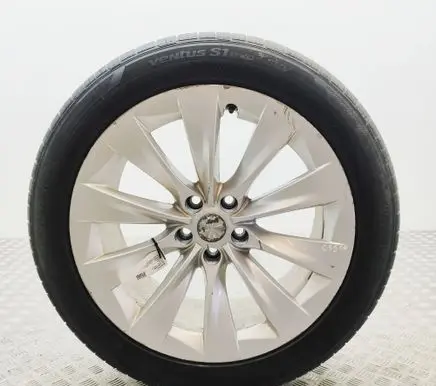 Tesla Model X R20 alloy rim 102722500A