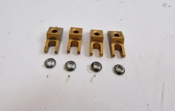 Fiat 500X Fuel Injector clamp holder 