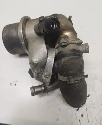 Skoda Octavia Mk3 (5E) EGR valve cooler 04L131512