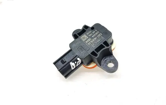 Ford Mondeo MK V Airbag deployment crash/impact sensor F2GT14C676AA 150528 C83HA