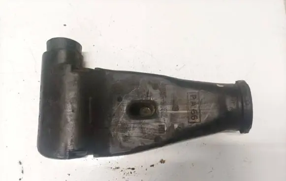 Ford Escort Air intake hose/pipe 928f-9u512-hb