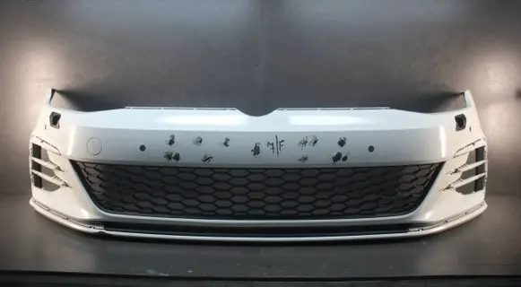 Volkswagen Golf VII Front bumper 5G0807221LS