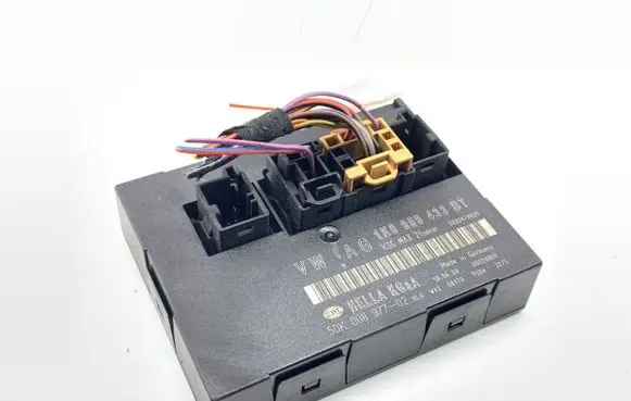 Volkswagen Golf V Central body control module 1K0959433BT