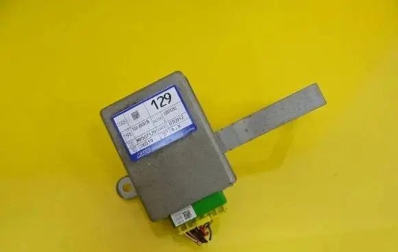 Mitsubishi Carisma Other control units/modules MR507129