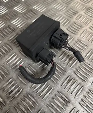 Glow plug pre-heat relay