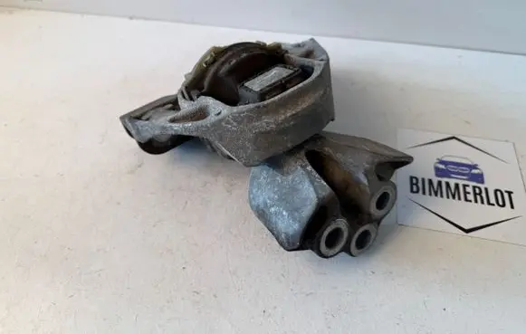 Ford Turneo Courier Engine mount bracket F4SWP