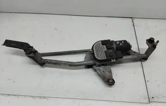 Volkswagen PASSAT B6 Front wiper linkage and motor A3689856 3C1955023G