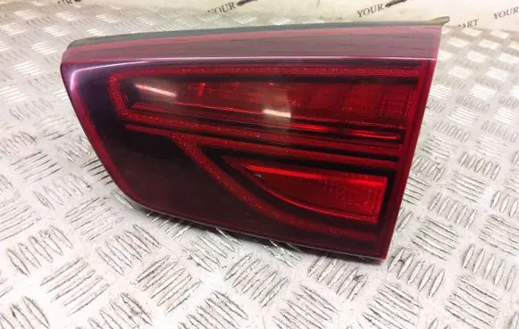 KIA Niro Tailgate rear/tail lights