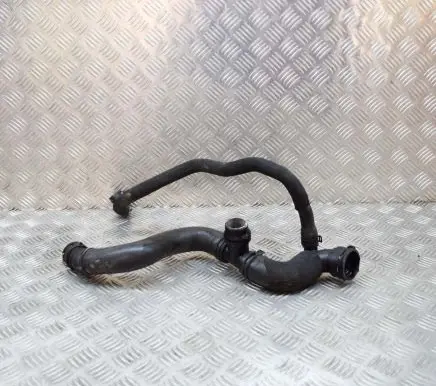 Land Rover Range Rover Sport L494 Engine coolant pipe/hose HPLA8260DB