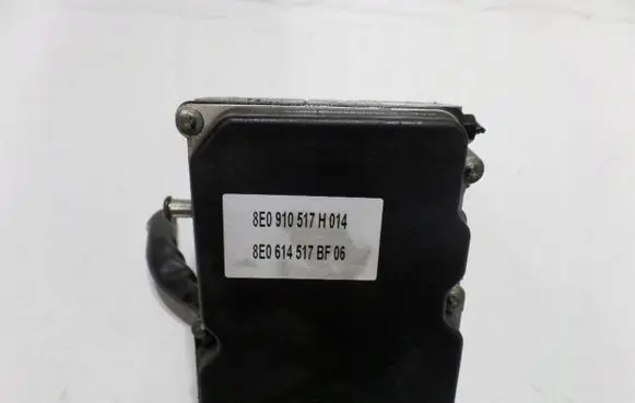 Audi A4 S4 B7 8E 8H ABS Pump 8E0910517H