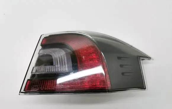 Tesla Model S Rear/tail lights 6005921-00-D