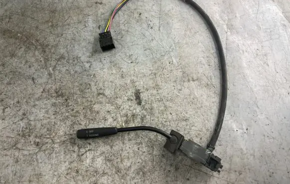 Mercedes-Benz E W210 Cruise control stalk 2025401044 20254010449051 Ls202576