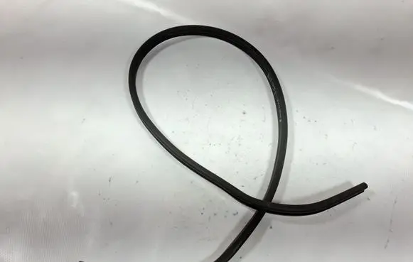 Volvo S40 Engine compartment rubber 