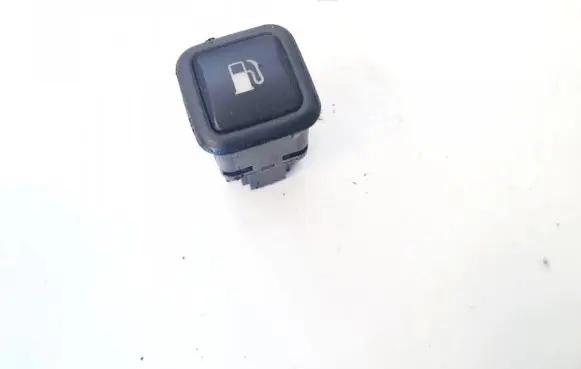 Volkswagen Golf IV Fuel tank opening switch 3b0959833a 03000313