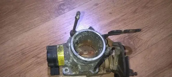 Ford Mondeo MK I Throttle valve 958fvb 958f-vb