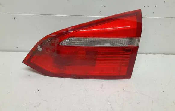 Ford Focus Rear/tail lights F1EB13A602CA