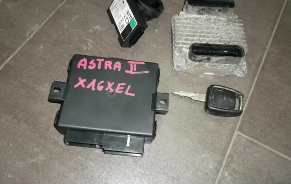BMW 3 E90 E91 Engine control unit/module ECU