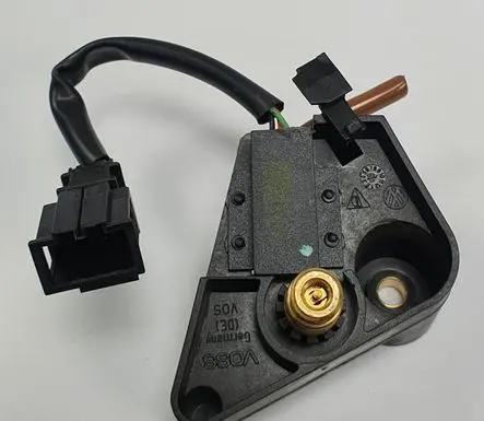 Porsche Cayenne (9PA) Turbo solenoid valve 7L0616751A