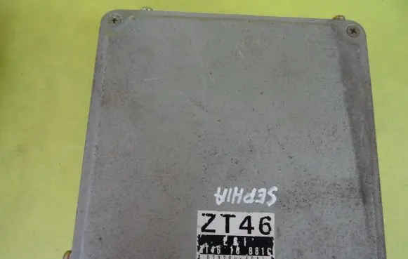 KIA Sephia Engine control unit/module 0797004081 ZT46