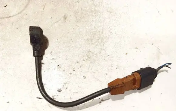 Volkswagen Polo Detonation knock sensor 06a905377d