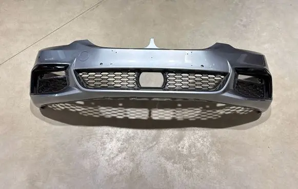 BMW 5 G30 G31 Front bumper 51118064928