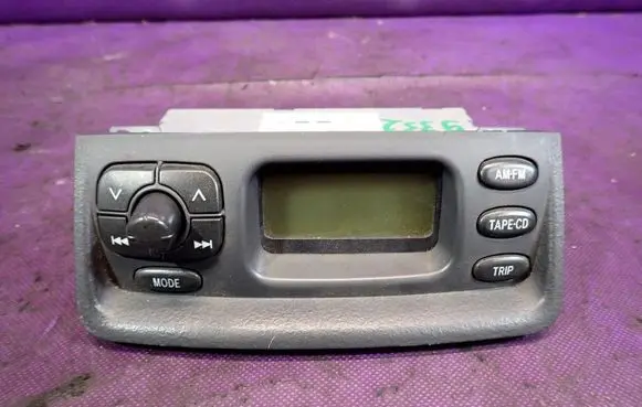 Toyota Yaris Verso Radio/CD/DVD/GPS head unit