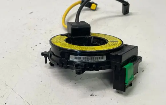 Mitsubishi Colt Airbag slip ring squib (SRS ring) A4545450326