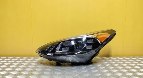 KIA Sportage Headlight/headlamp 92101-D9 2235