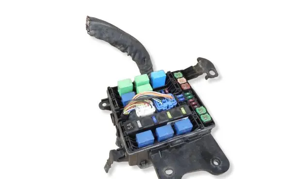 Suzuki Grand Vitara II Fuse box set 