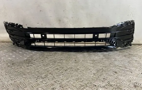 Volkswagen Tiguan Front bumper lower grill 5NA853677Q 5NA853671R