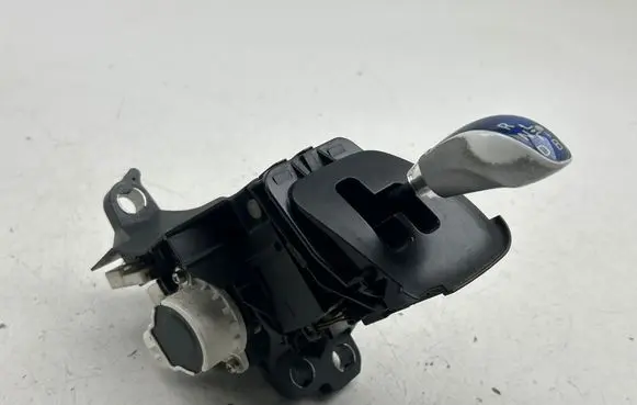 Toyota Prius+ (ZVW40) Gear shifter/selector 75C803LHD