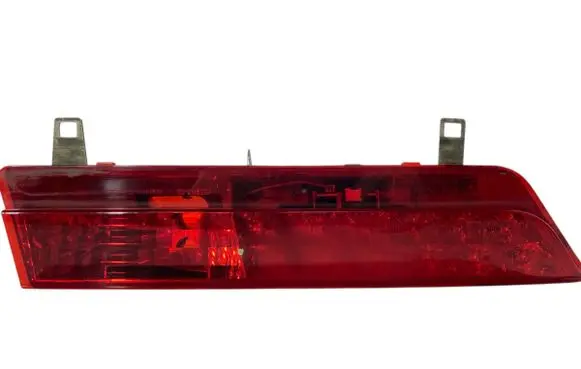 Tailgate rear/tail lights