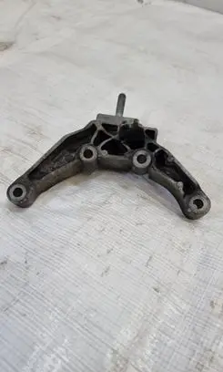Ford Galaxy Gearbox mounting bracket 8G91-7M125-AB