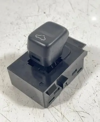 Volvo XC70 Sunroof switch 8697135 4970 07W171