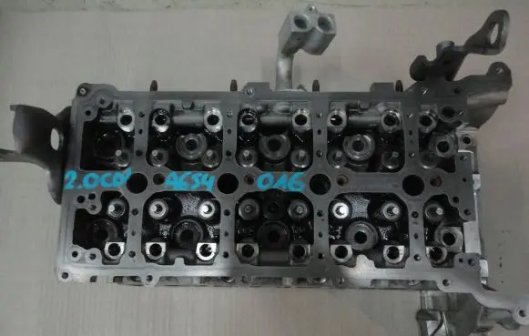 Mercedes-Benz E W213 Engine head R654016 A654016