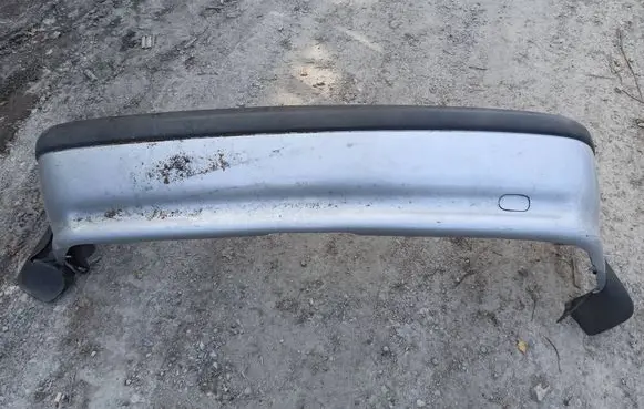Renault Laguna I Rear bumper 7700411850