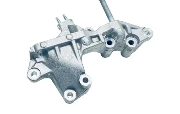 Lexus RX 450H Engine mounting bracket 1231531160 12315-31160